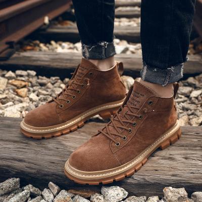 China Fashionable Mens Shoes 2020 BROWN Sports Casual Boots Fashion Sneaker Boots For Men Army for sale