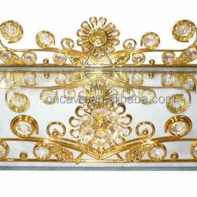 China New Fashion Cheap Price Gold Daily Hotel Home Use Decorative Metal Mirror Serving Tray for sale