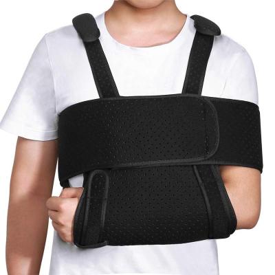 China Comfortable Breathe Free Adjustable Warm Arm Sling With Sponge Shoulder Immobilizer And Elbow Fracture Support for sale