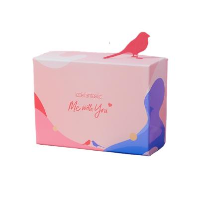 China Recycled Materials Personalized Christmas Wedding Pink Valentine Gift Box Cardboard Favor Box Packaging for sale