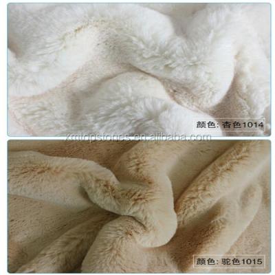 China Garment Top Pile Long Faux Fur Fabric High Quality Faux Fox Fur Fabrics Plush Faux Fox Fur Fabrics for sale