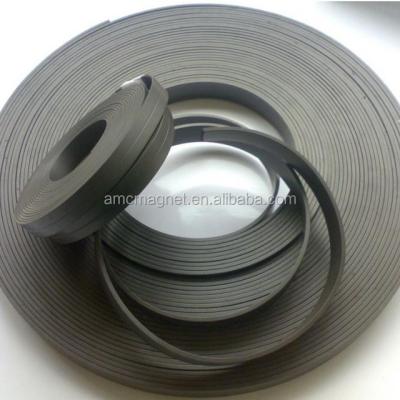 China Industrial Magnet Flexible Rubber Magnets Strip Roll for sale