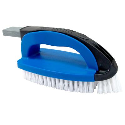 China Eco-friendly Swimming Pool Accessory OEM Multifunctional Handle Pool Brush for sale