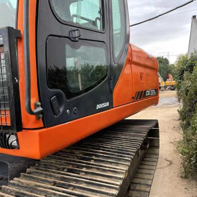 China Original Used 22 Ton Excavator Hydraulic Doosan DX220 Excavator Machine for sale