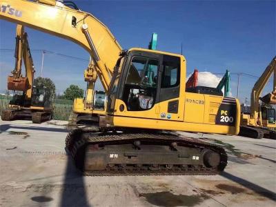 China Horário de trabalho reduzido Excavadora Komatsu PC200-8 com tipo de motor de injecção direta à venda