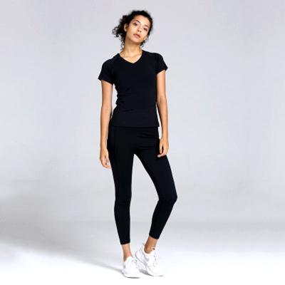 China Antibacterial Fashionable Sports Wear Manufacturer OEM Yoga Gym Set Women Sports Wear Custom Yoga Wear Set for sale