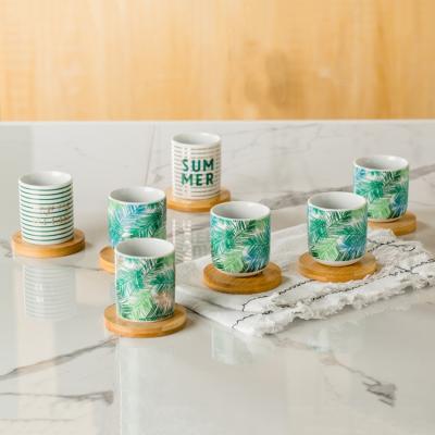 China Sustainable Green Hotel Restaurant Stripe Cheap Ceramic Decal Stripe Mini Mug Set With Wooden Stand for sale