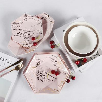 China Sustainable China Wholesale Mid Style Ceramic Gold Plated Dinnerware Set Is For Wedding Party for sale