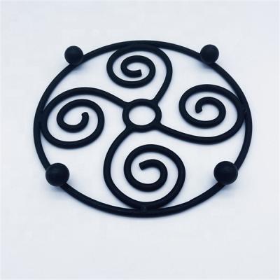 China CLASSIC Hot Sale Metal Coaster kitchen heat resistant wire table mats,pot stand racks trivet for sale