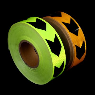 China Untearable Black and Fluo/Golden Yellow Arrow Evidence Waterproof Reflective Tape for Traffic/Vehicles/Car Safety Sign Sticker for sale