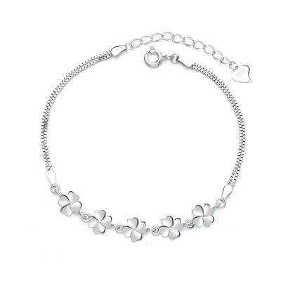 China Trendy Simple Fashion S925 Sterling Silver Four Leaf Clover Silver Lucky Bracelet for sale