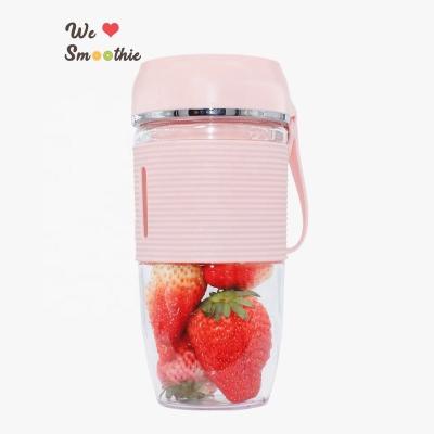 China Ice Crushing Electric Hand Blender USB Rechargeable Mini Portable Blender for sale