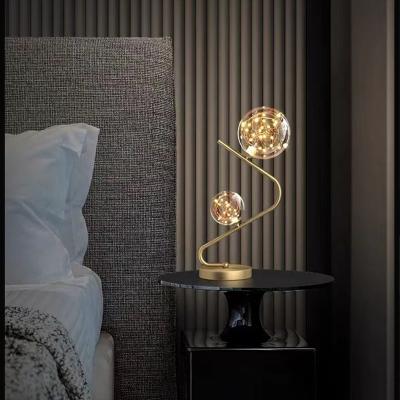 China Modern simple creative personality Nordic decorative table lamp for sale