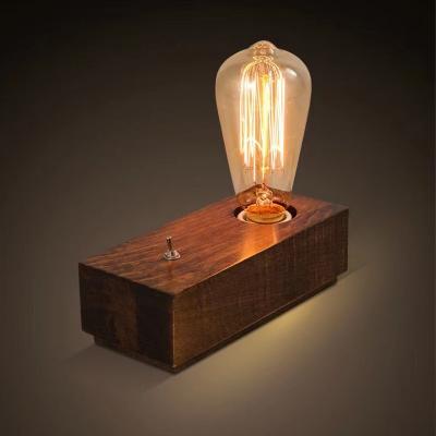 China Modern American Retro Lamp Decorative Creative Personality Table Solid Wood Table Lamp for sale