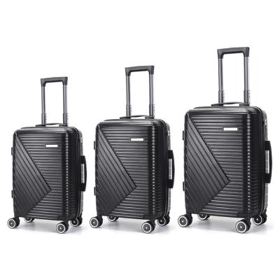 China Recycled dongguan pp luggage with plastic handle Te koop