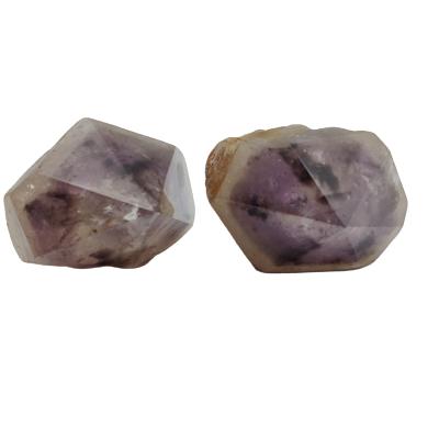 China Natural Rough Amethyst Raw Light Purple Gemstone Crystal Mineral From China for sale