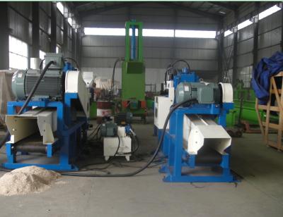 China Wood crusher machine for wood pellet making for sale