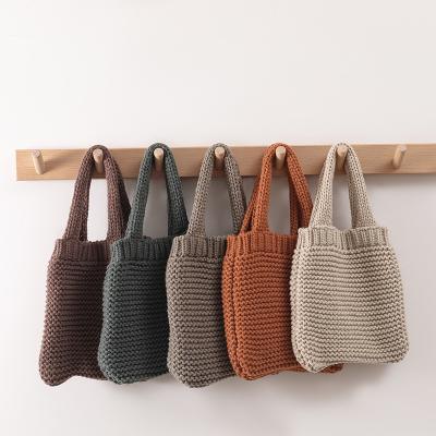 China 100% eco-friendly winter woven beach handbag ladies trends knit shoulder bags women crochet small handbags for sale