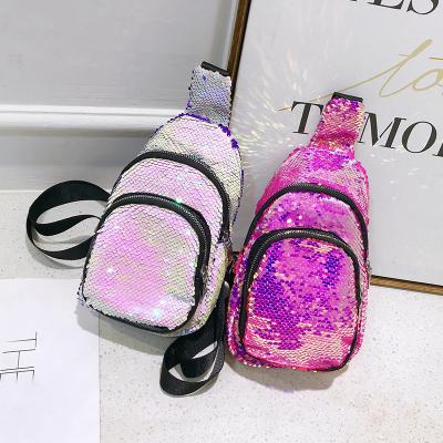 China Custom 2021 new design fashion waist trunk bag pussy sequins package shiny reversible sling bag for travel for sale