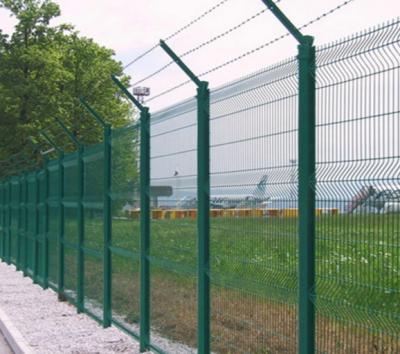 China Easily Assembled High Quality Triangle Bending Fence/Curvy Welded Wire Mesh Panel for sale