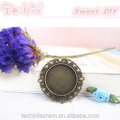 China Antique Bronze ALLOY Round Cameo Setting Charm Pendant Jewelry Findings for sale