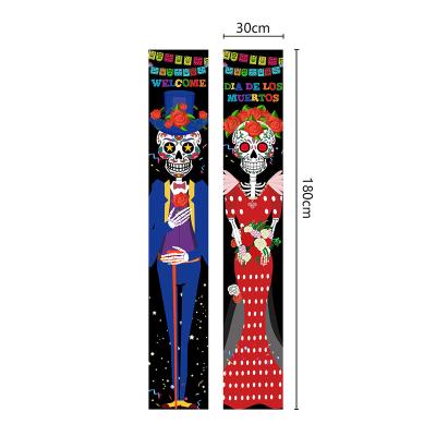 China 2023 new indoor creative Halloween decoration couplet party yard flag Halloween decoration door curtain Ghost couples for sale