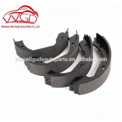 China Semi-metallic Chinese Manufacturer,Customer,Auto Part Car Brake Shoes OEM 34416761293 For BMW VW for sale