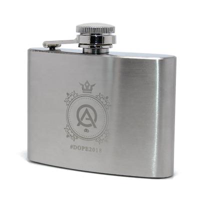 China Laser Logo Stainless Small Viable Custom Steel Hip Flask Portable 4oz Wine Liquor Bottle Set Gift Box for sale