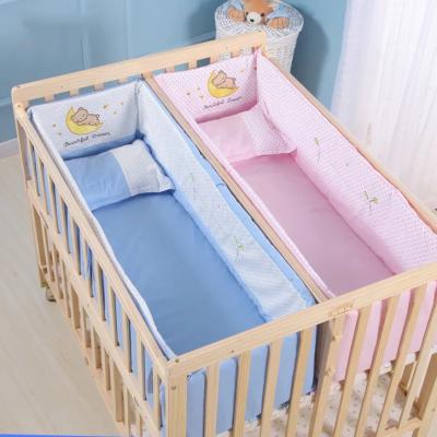 China Large Size Durable+adjustable Multi-purpose Crib Crib Hutch 5 Piece Baby Bedding For Twins for sale