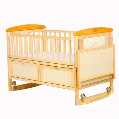 China Eco-friendly Materials Natural Wooden Baby Crib Cradle With Bedding Sets In Living Room for sale