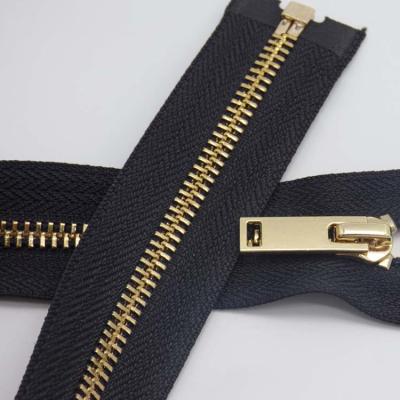 China Viable all kinds of manufacturing 5# Y aluminum teeth alloy light metal zipper gold aluminum zipper plugged for sale