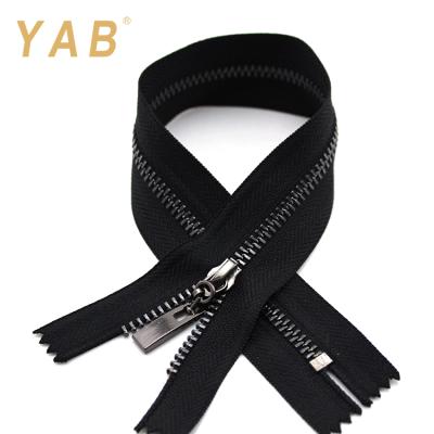 China YAB Sustainable Custom Design 4# Black Y Teeth Long Chain Clothes Metal Zipper Zipper For Home Textile And Garment for sale