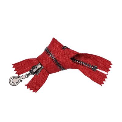 China Durable Flexible Reliable Quality Resin Red Fashion Garment Zipper For Garment And Home Textile for sale