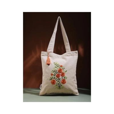 China 2022 New Product Fashionable Custom Embroidery Tote Bags Luxury Fabric Bag Custom Embroidery Bag for sale