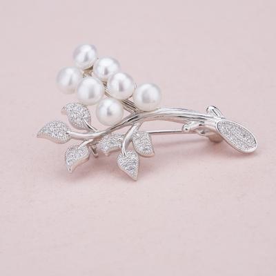 China Luxury Brooch Women Fashion Silver Brooch Jewelry Sterling Silver Brooch for sale