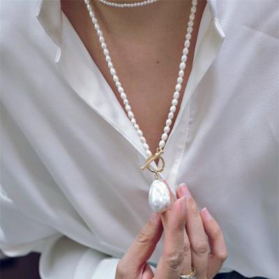 China CLASSIC Fashion Baroque Freshwater Pearl Drop Women Jewelry Natural Choker Pendant Necklace For Ladies for sale