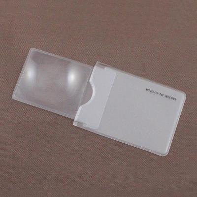 China Promotion Ultra Thin 65x90mm Portable Pull Out Super Thin PVC Card Marker Plastic Magnifying Glass for sale