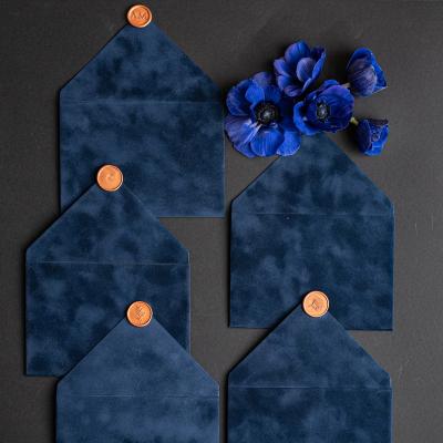 China Unique Blue Velvet Wrapping Gift Wrap Navy Suede Wraps For Wedding Invitation Card And Gift for sale