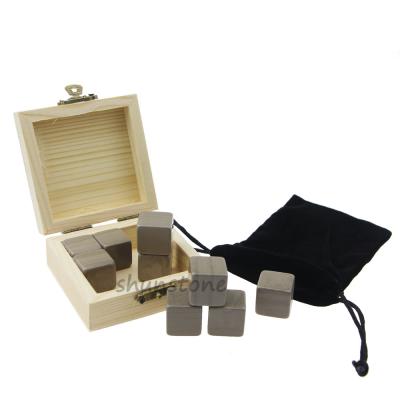 China Whiskey Sustainable Granite Stone Cubes Set In Wooden Box For Bar for sale