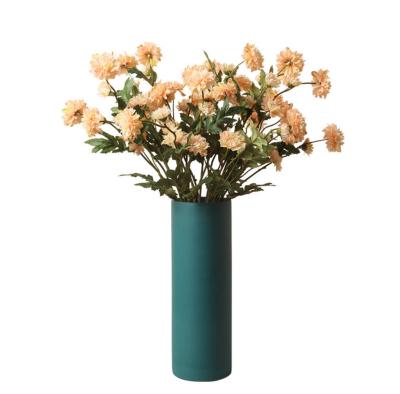 China Art Decor Artificial Flower Small Daisy Flower For Home Decoration for sale