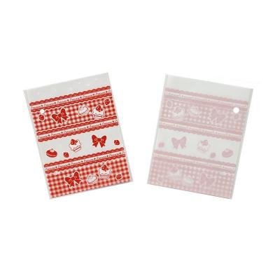 China Valentines Day Candy Bag Party Favors Clear Cellophane Treat Bags With Adhesive Seal for sale