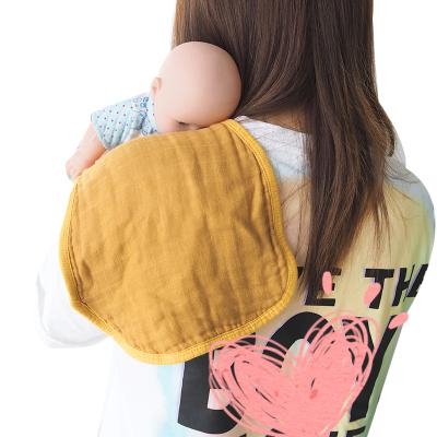 China Oversized Soft Bamboo Muslin Blanket Washable Newborn Cotton Epaulet New Washable Anti Spitting Newborn Baby Burp Cloth for sale