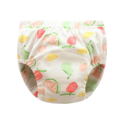 China One Size Printed Changing Cloth Diapers Unisex Absorbent Diapers Protective Cloth Baby Diapers for sale