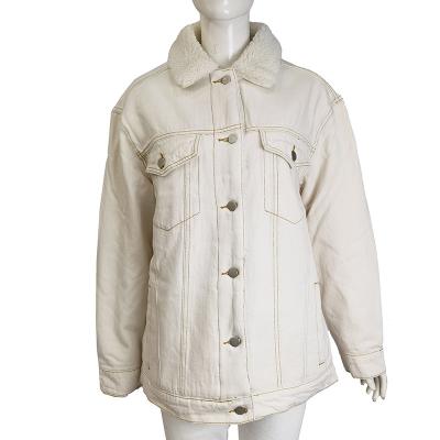 China Breathable fashion custom designed denim jacket for women, multiple pockets for winter plush jacket with lapels for a nostalgic jacket for sale