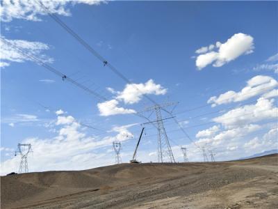 China Torre de aço da transmissão de energia do ângulo do certificado do ISO à venda