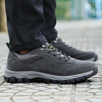 China PU zm60875b outdoor hiking shoes men's sport shoes cross-country large size hiking shoes men for sale