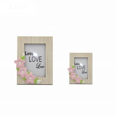 China Porcelain with Vivid Home Decoration Ceramic Photo Frame MDF Porcelain Gift MDF Birthday Gifts in Wedding for sale