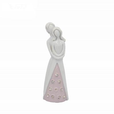 China Fashion Polyresin Ceramic,Polyresin Porcelain Home Decoration Figure Lover For Birthday Present Gifts Vivid Wedding Gift for sale