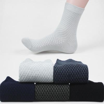 China Wholesales Bamboo Men's Long Socks Breathable Solid Fiber Men's Breathable Socks for sale