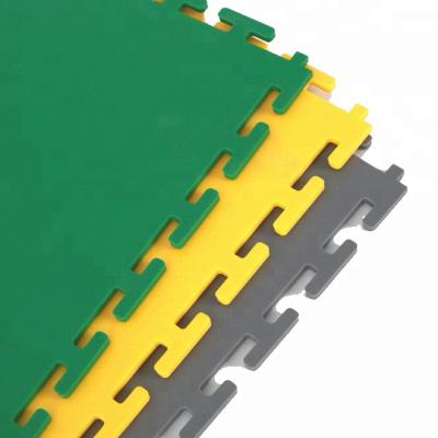 China eco-friendly pvc interlocking floor tiles for grarge and warehouse for sale